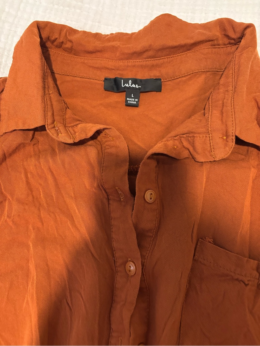 Lulu's Relaxed Button-Front Top in Rust Orange - Picture 3 of 4